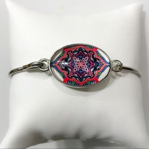 Silver Tone Oval Cabochon Floral Bracelet